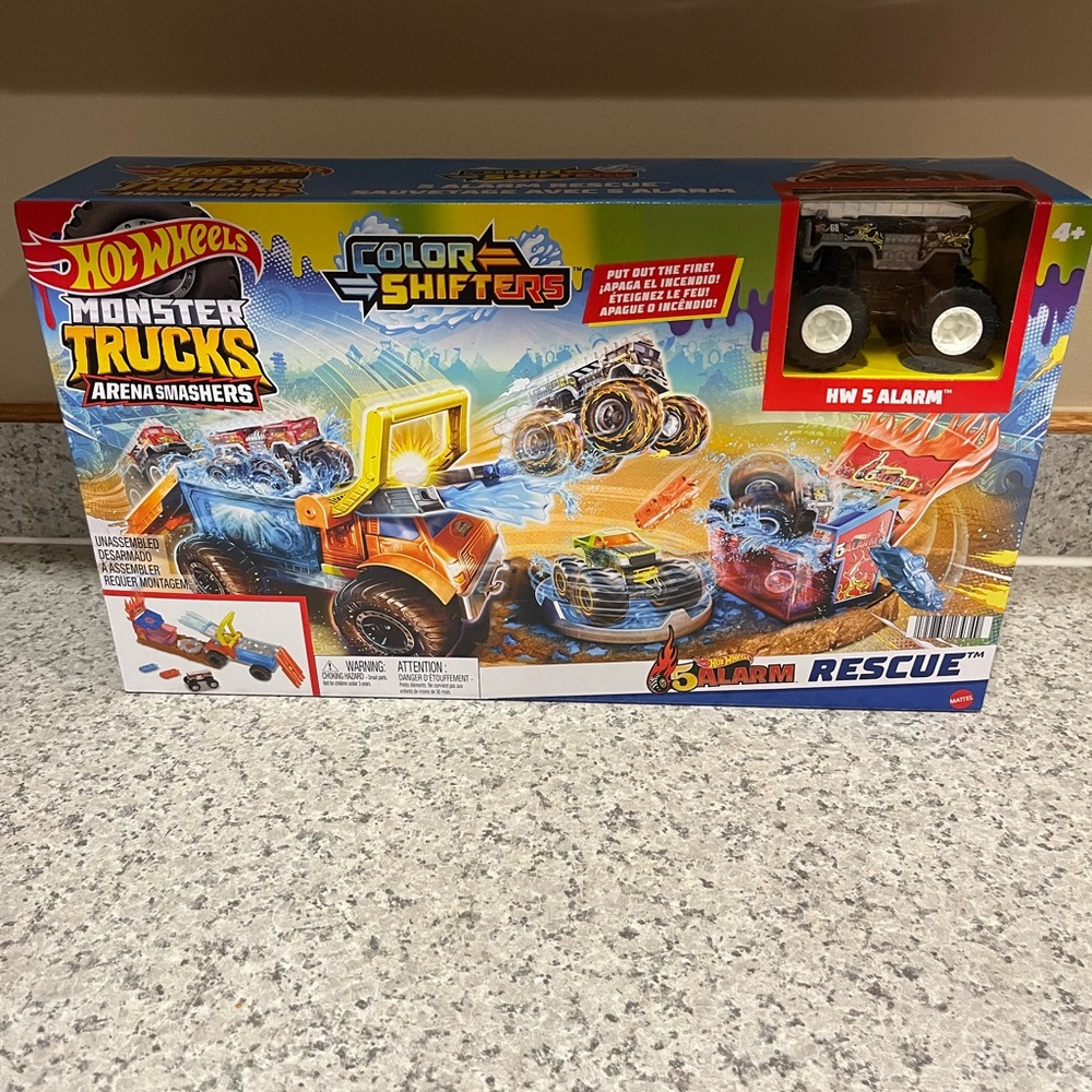 Monster Trucks Arena Smashers Color Shifters